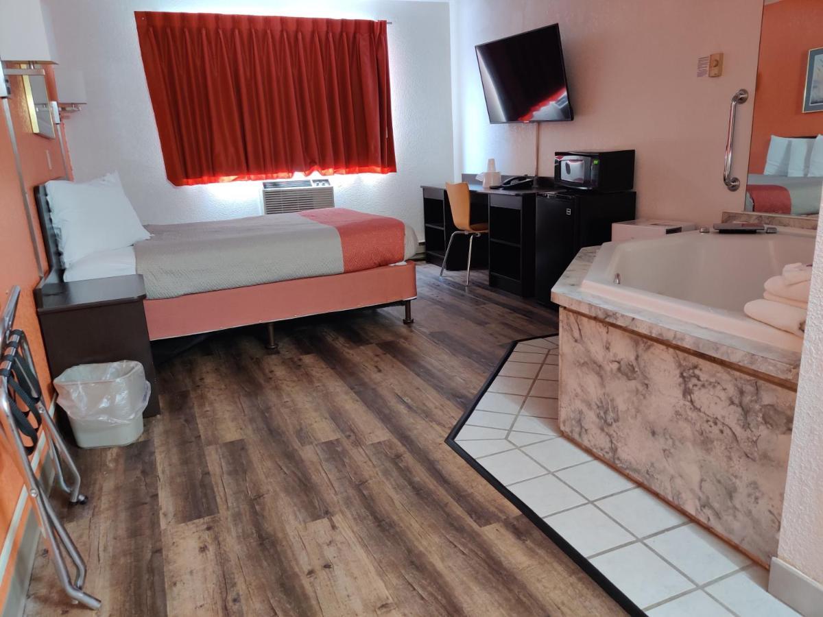Motel 6-Wausau, Wi Bagian luar foto