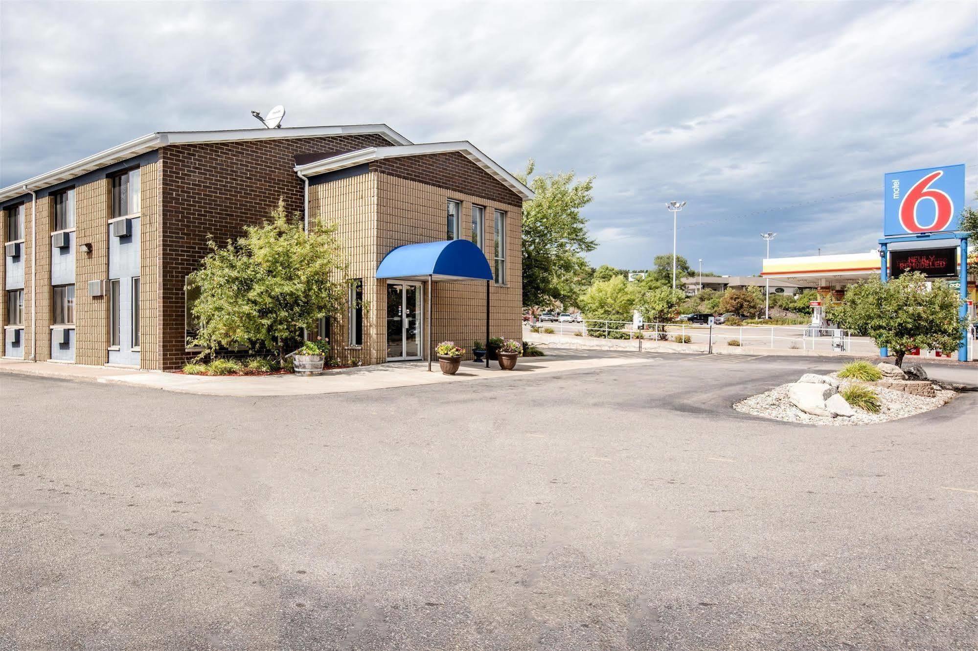 Motel 6-Wausau, Wi Bagian luar foto